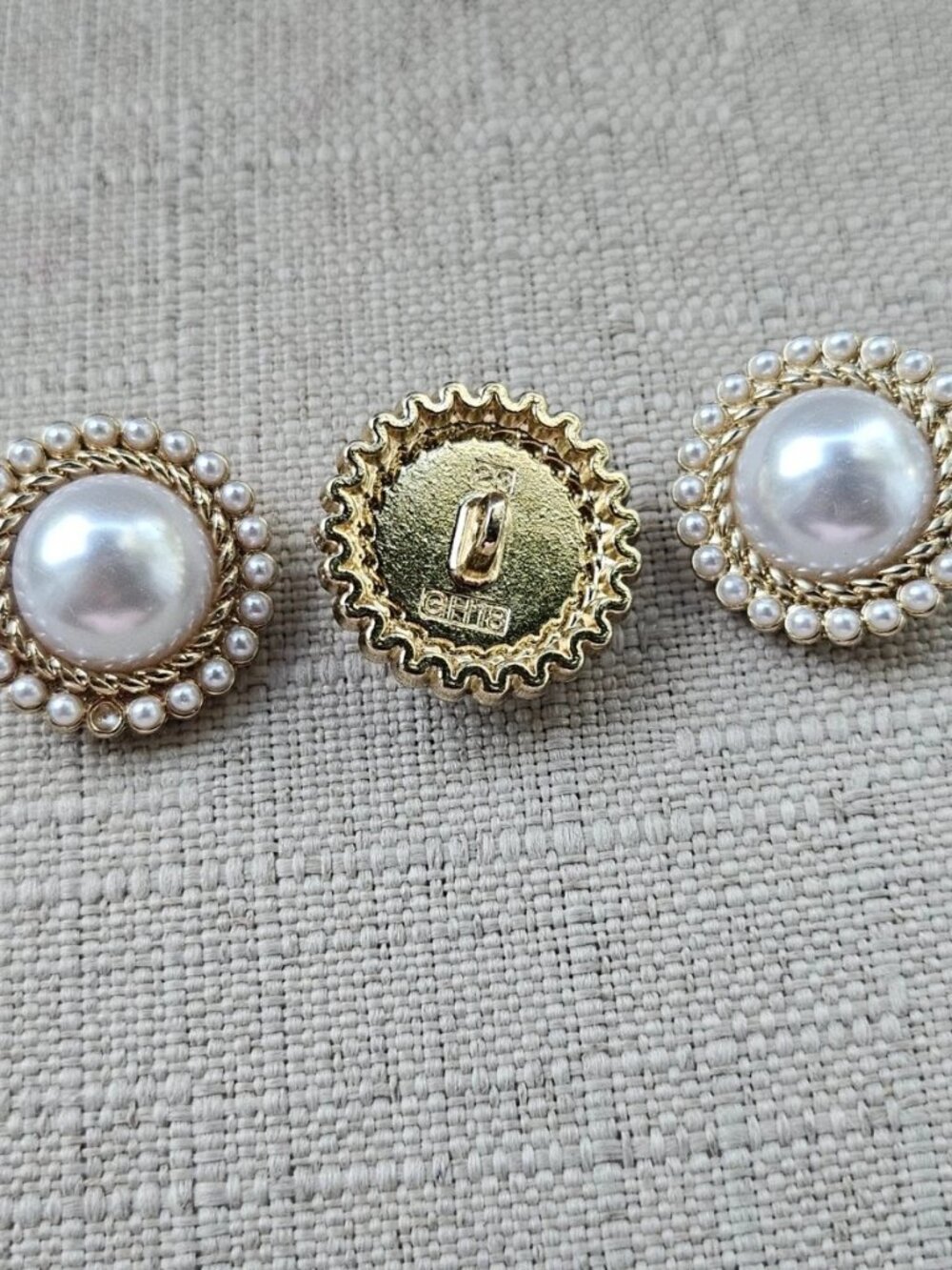 GH18 Sewing Button Faux Pearl Round Gold Tone fashion Jewelry Coat Button X3 - Picture 6 of 11